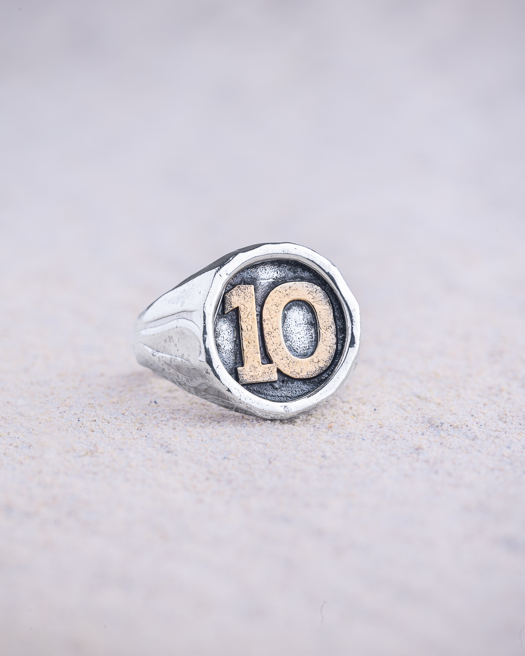 Anello Maradona - Numero 10 chevalier tondo cornice sottile