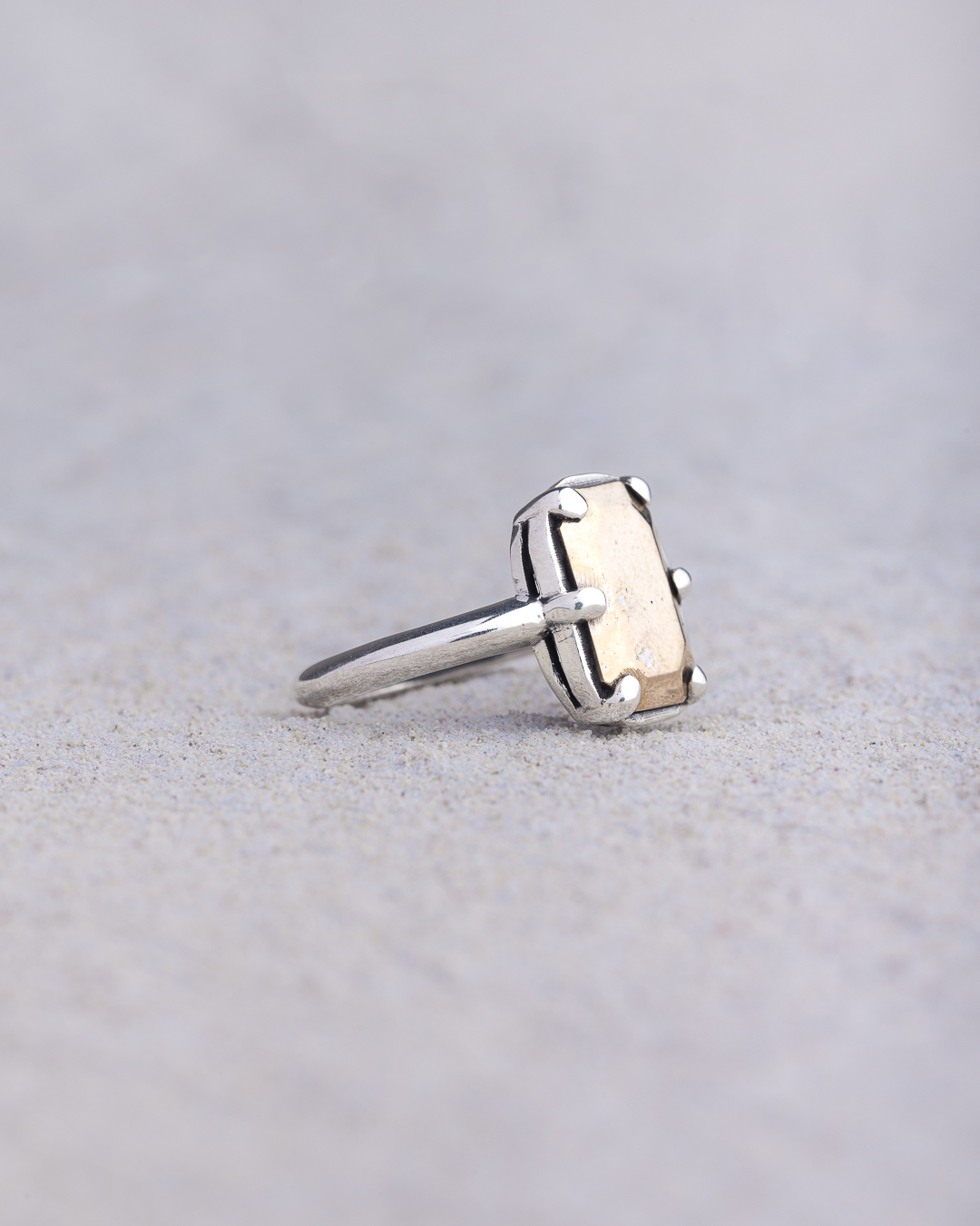 Anello Stil Novo Solitario Baguette