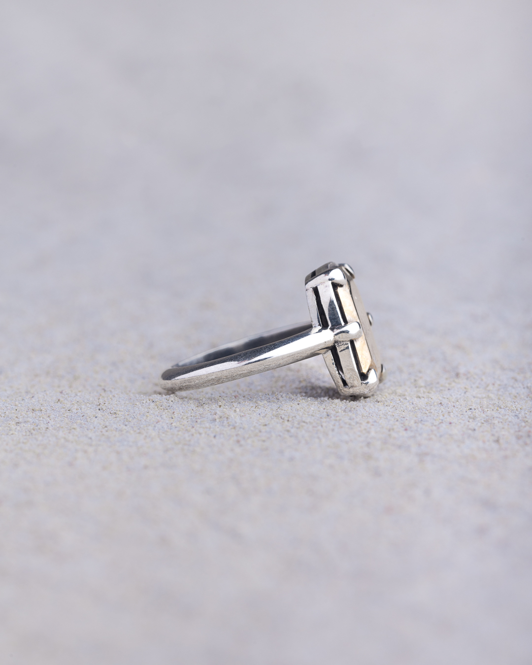 Anello Stil Novo Solitario Baguette