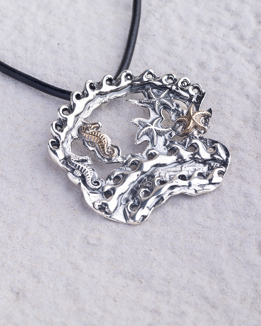 Ciondolo Brezza Marina grande con cuoio