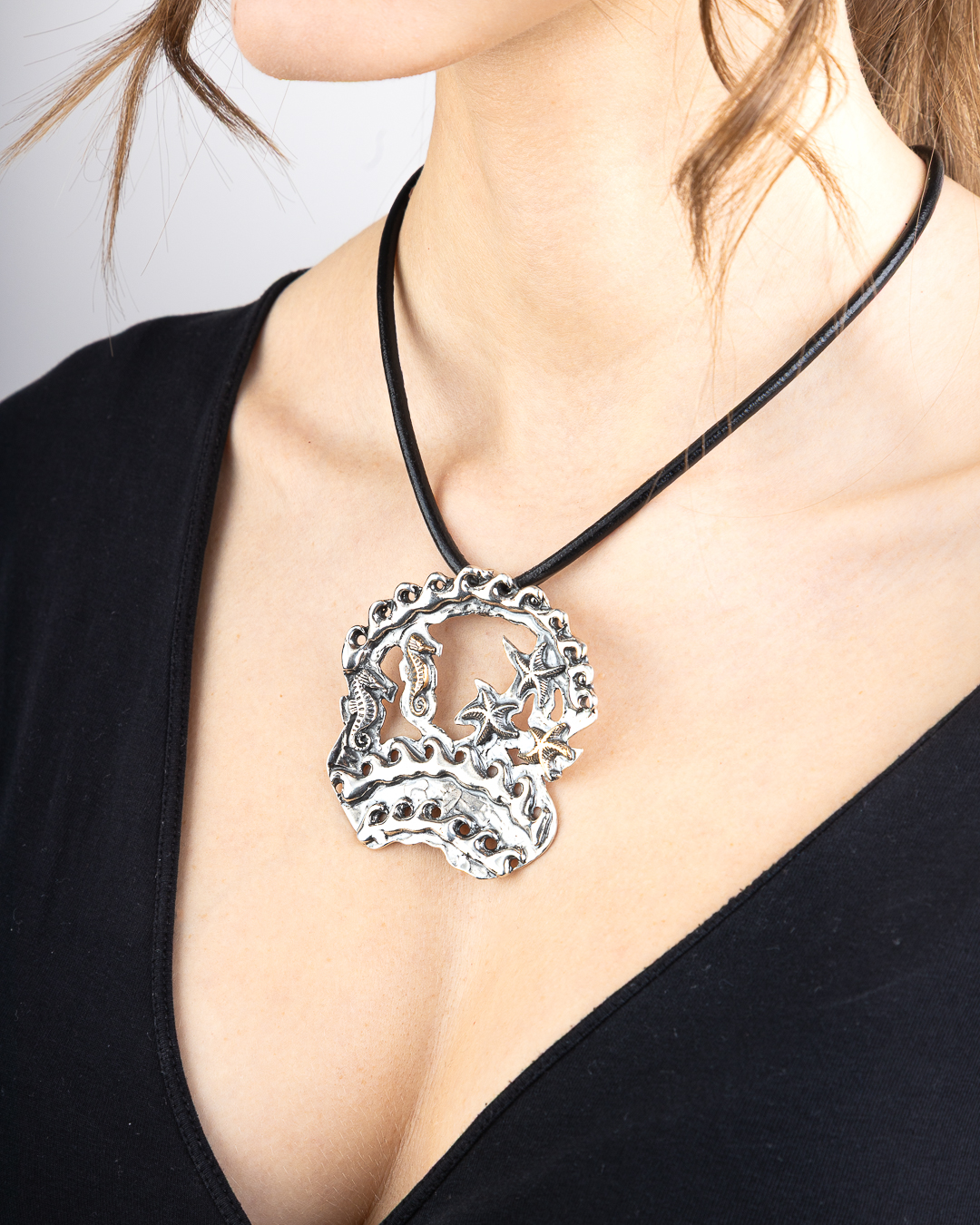 Ciondolo Brezza Marina grande con cuoio