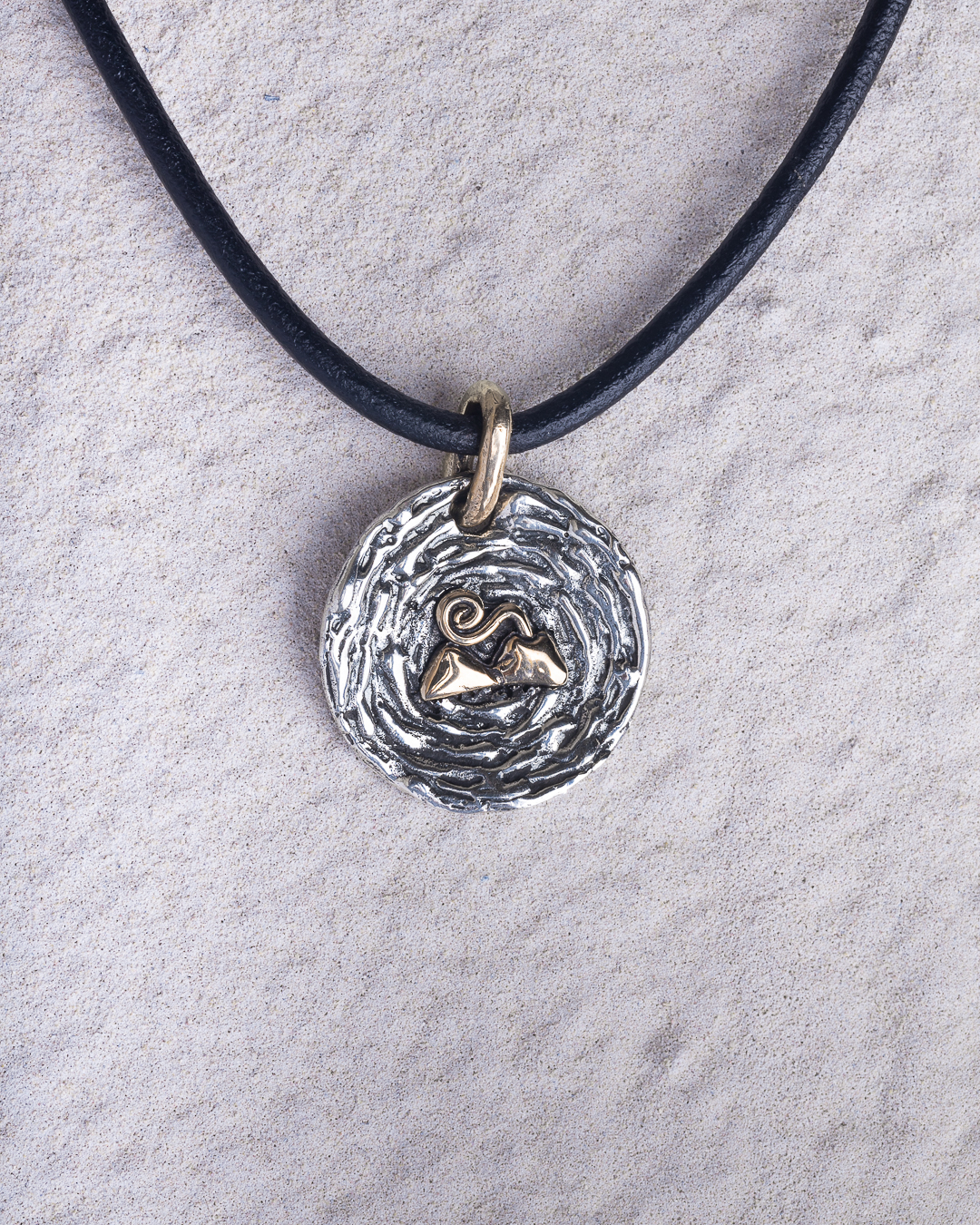 Ciondolo piastra lavorata vari soggetti Napoli