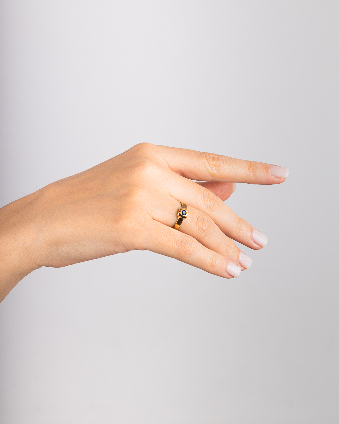 Anello Iride quadrato zaffiro placcato oro