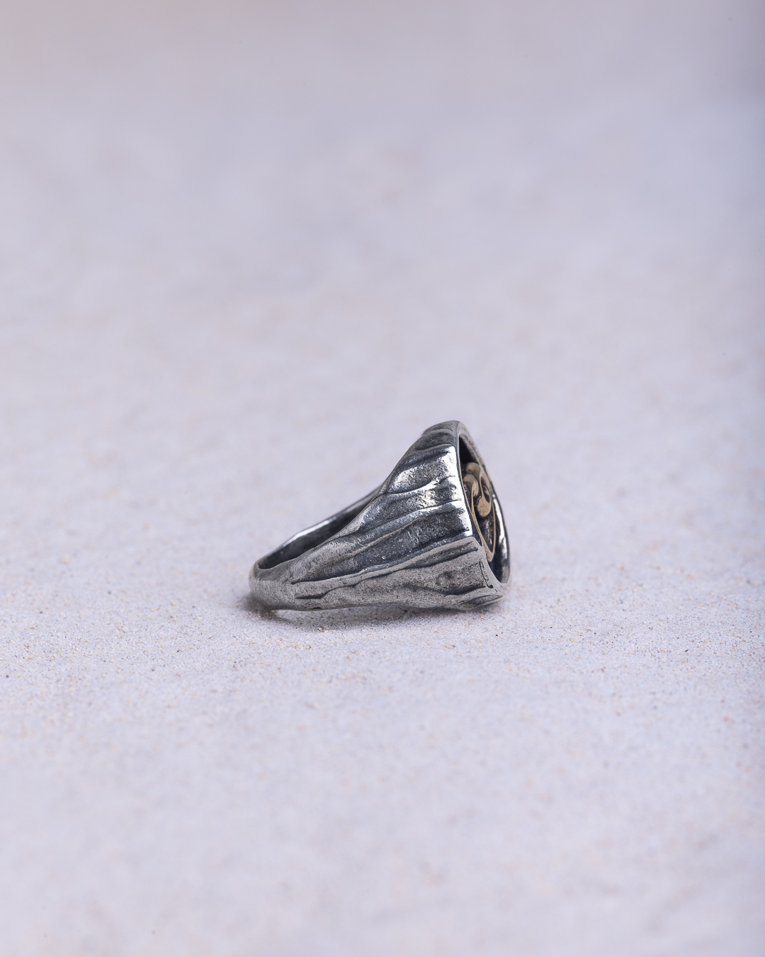 Anello Palpiti chevalier piccolo cornice sottile cuore piccolo