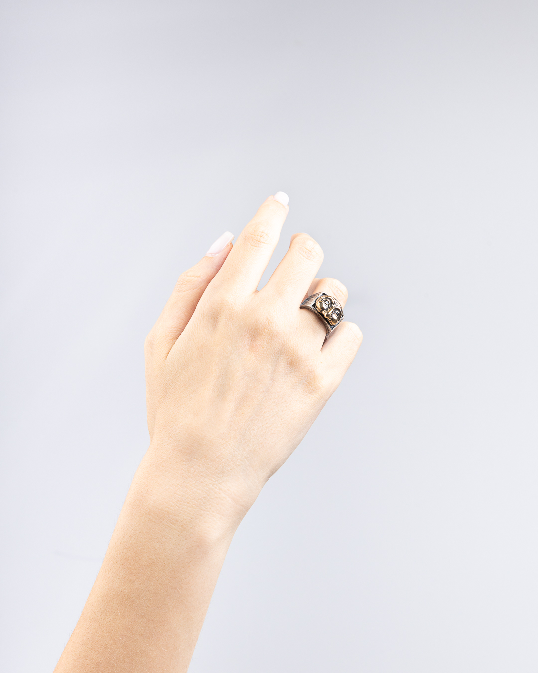 Anello Pulcinella chevalier rettangolare bicolor