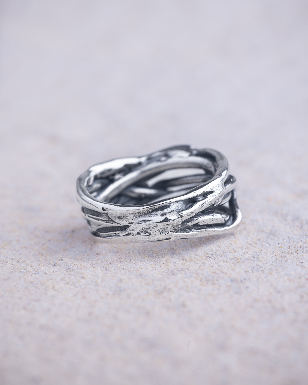 Anello Fili fascia sottile