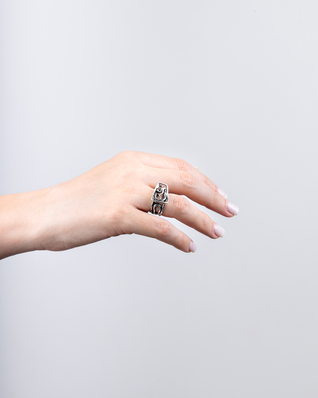 Anello Essentia - Laminam